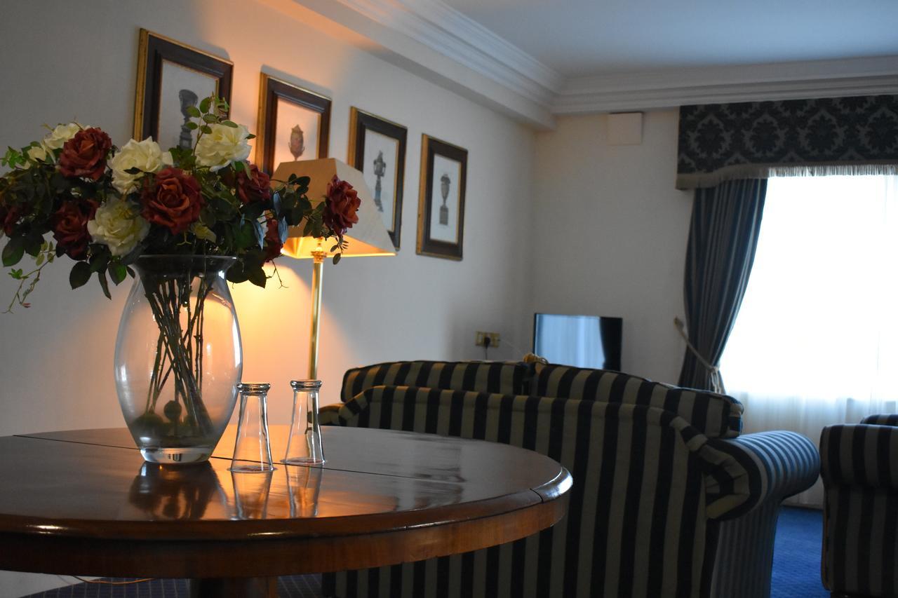Maudlins House Hotel ネース エクステリア 写真